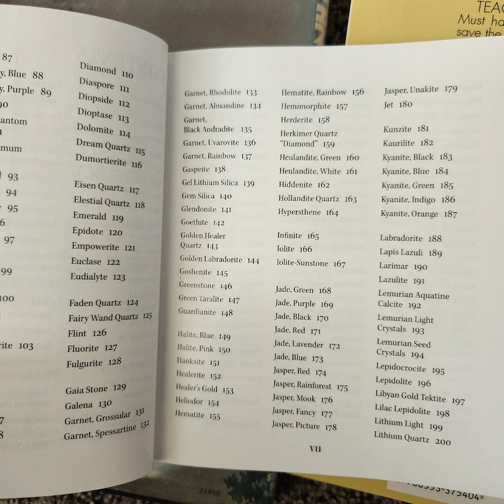 The Pocket Book of Stones - Picture 6 of 8